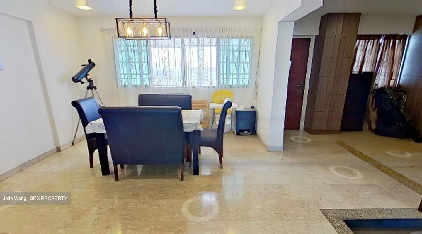 Blk 125 Tampines Street 11 (Tampines), HDB Executive #485459511